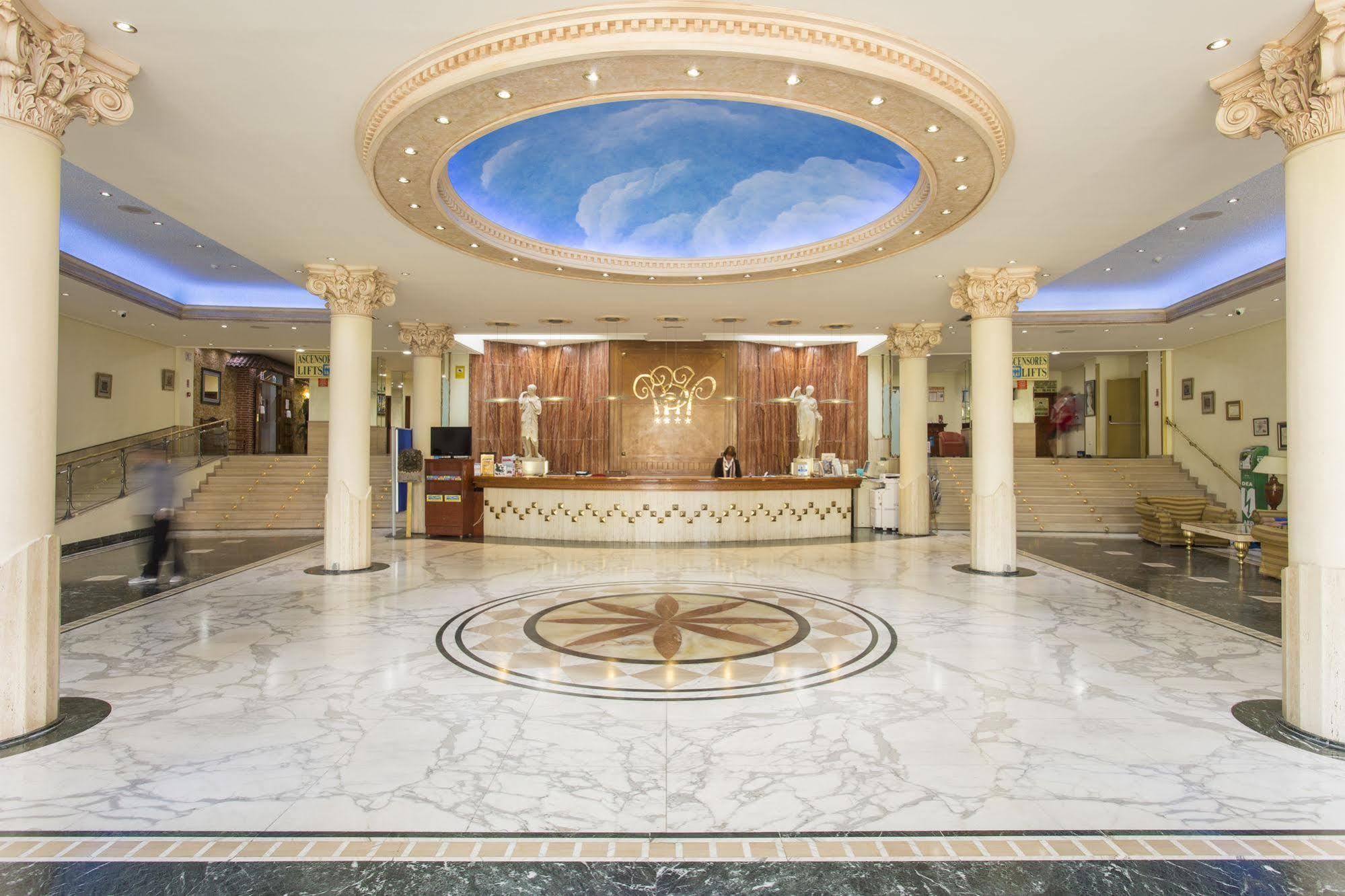 Hotel Benidorm East By Pierre & Vacances Εξωτερικό φωτογραφία